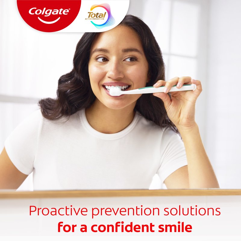 Travel Size Fluoride Toothpaste with Whitening & Antibacterial Protection - Mint