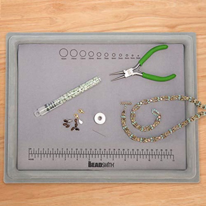 Jewelry Making Bead Tray for Treasure Mat - 11 x 14 Inches with Cover