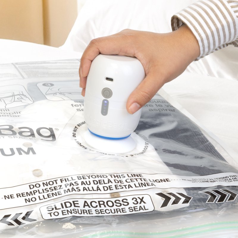 Rechargeable Vacuum Pump for Storage Bags - Portable & Lightweight