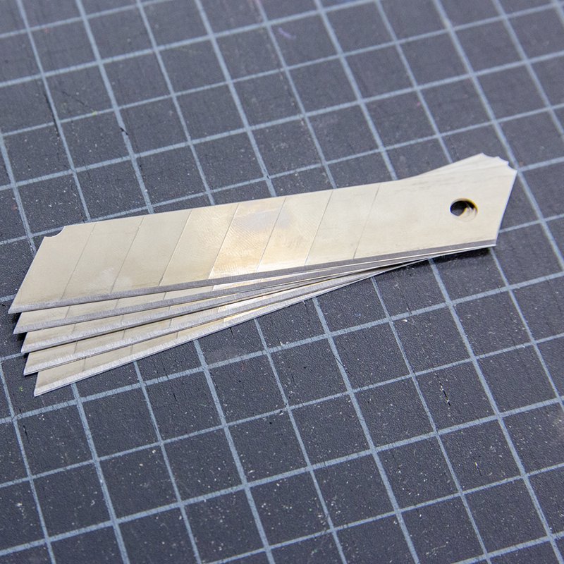 Replacement Blade Set for Utility Knives - 18mm Wide Stainless Steel Cutter Blades