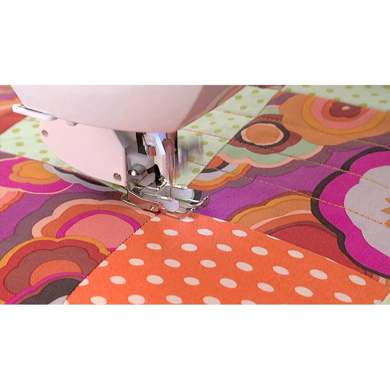 SINGER Even Feed Sewing Foot - Quilting and Multi-Layer Fabric Guide