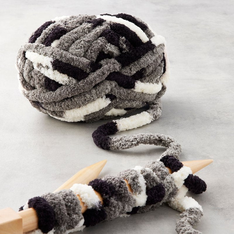 Bernat Blanket Big Jumbo Yarn Pack for Cozy Home Projects 12 Skeins