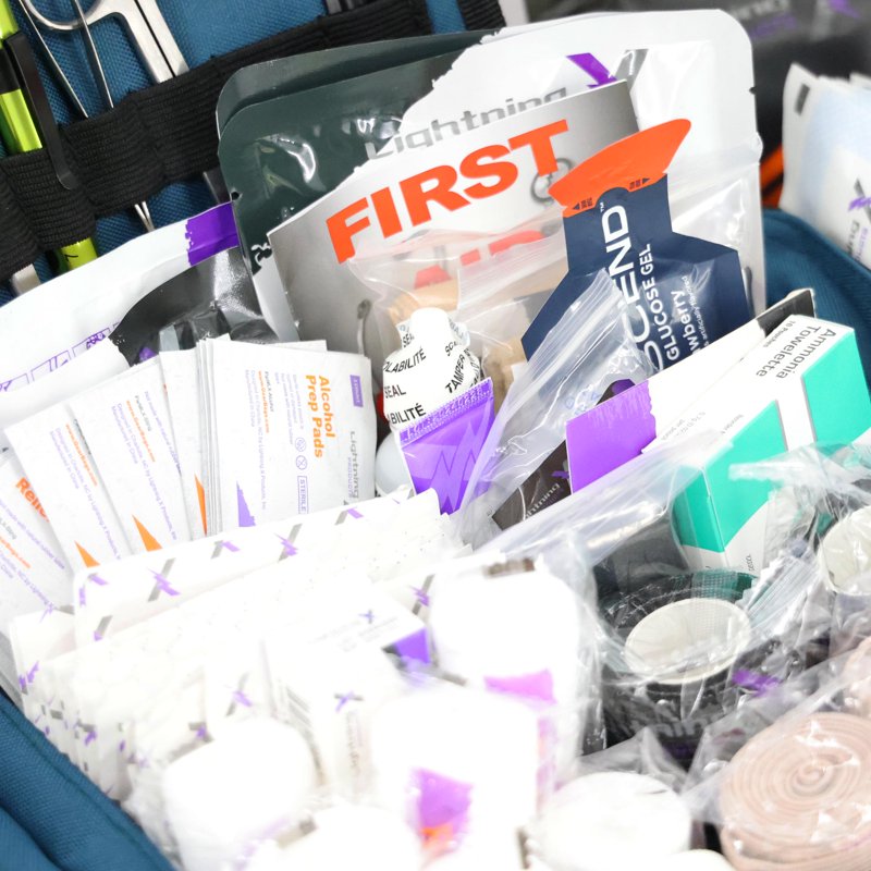 Compact Trauma First Responder EMS Bag with Standard Fill Kit - Multiple Colors