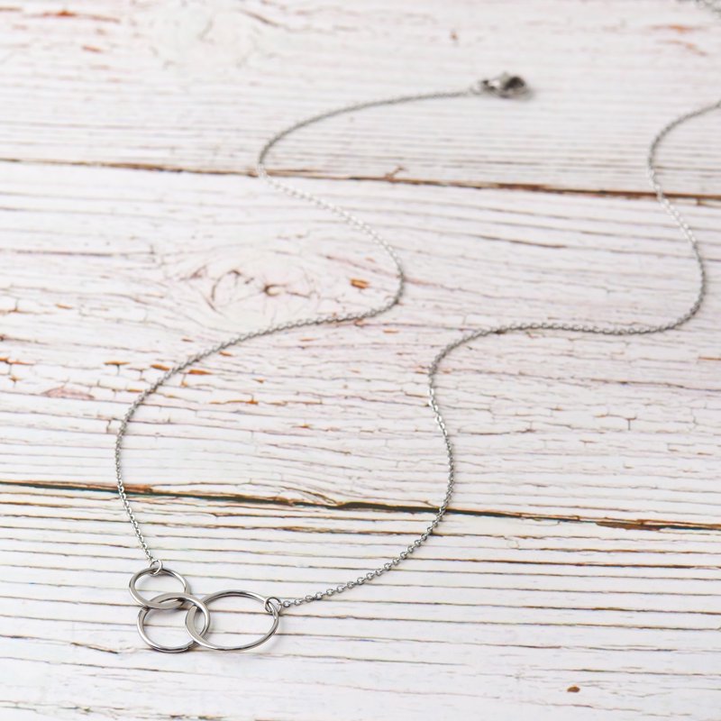 Mother's Day Necklace for Grandma Silver Infinity Rings Gift Jewelry
