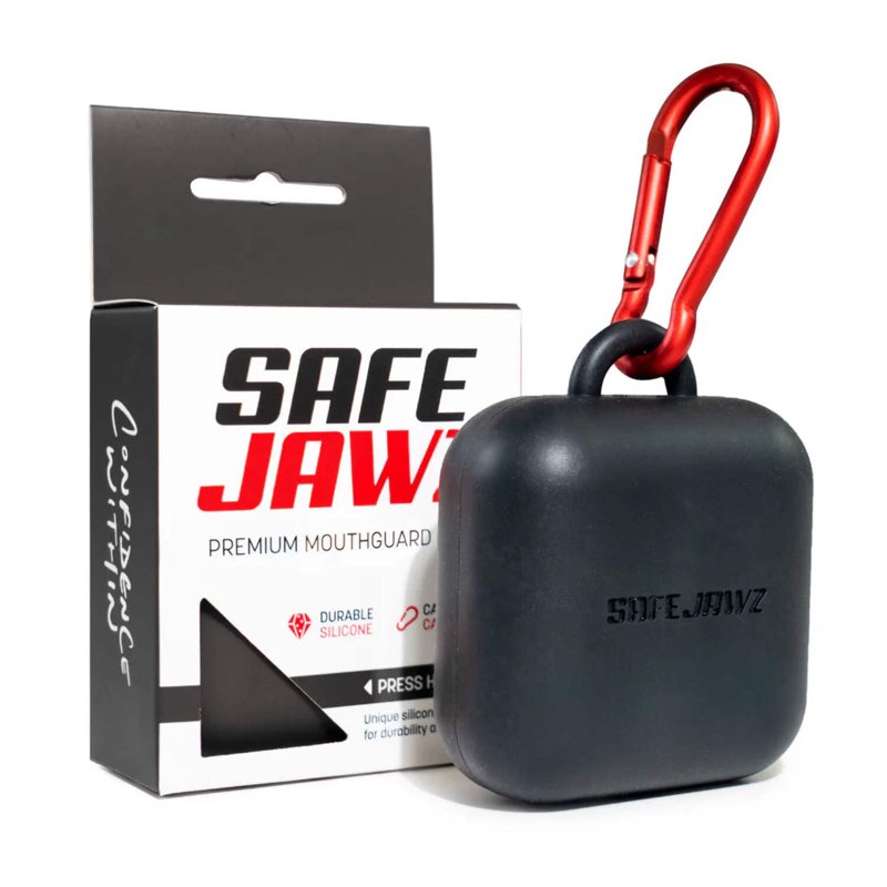 Durable Silicone Mouth Guard Case with Carabiner Clip - Hygienic & Portable