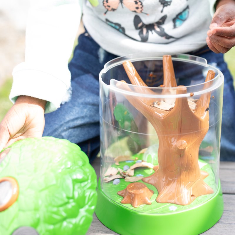 Kids STEM Bug Habitat Kit - Ladybug Garden with Magnification & Activity Guide