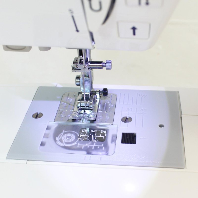 Computerized Sewing Machine with 100 Stitches for Beginners and Crafts