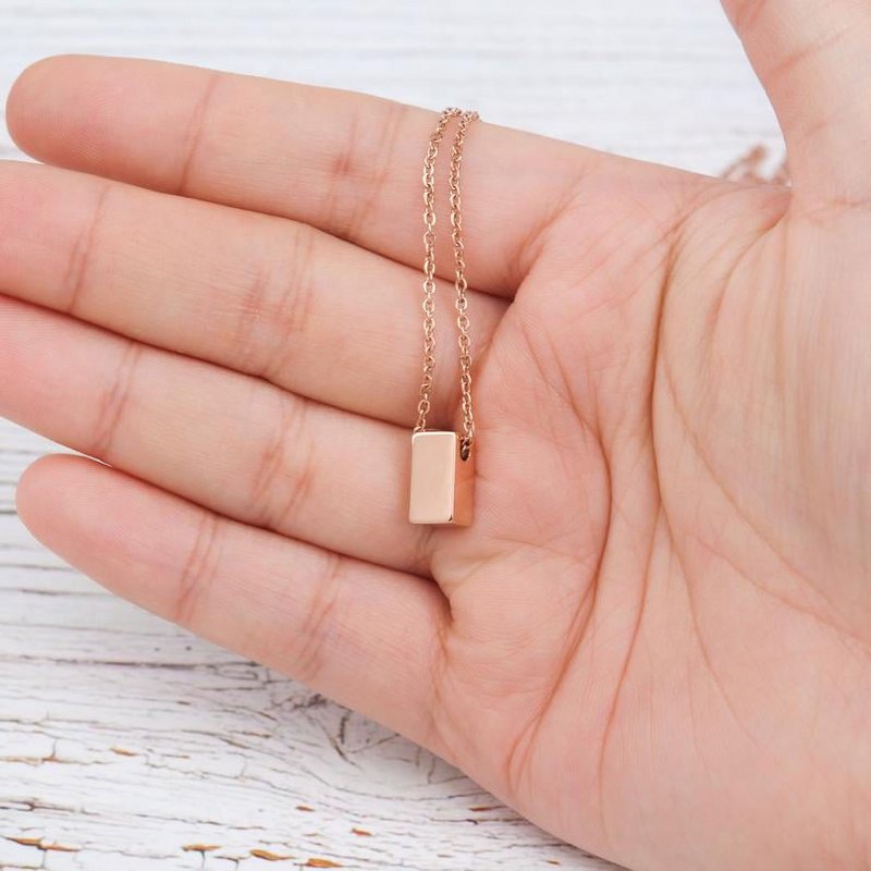 Personalized Mother’s Day Necklace & Card Gift Set - Silver or Gold Infinity Pendant