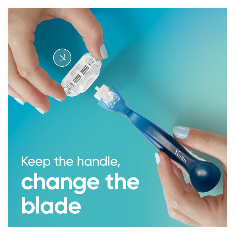 Women’s Razor Refills with 3 Blades & Pivoting Head - Blue, 7 Pieces