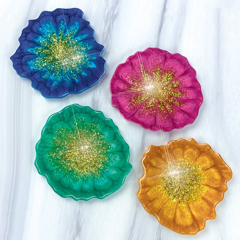 DIY Resin Kit with Molds & Accessories for Arts & Crafts - 27 Pieces