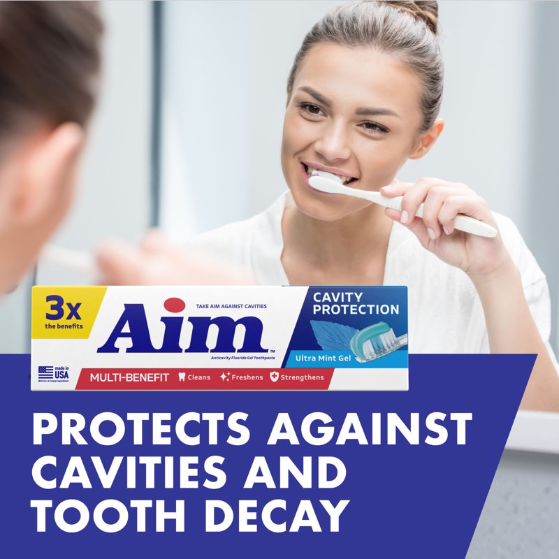 Multipack 12-Pack Cavity Protection Toothpaste Ultra Mint Gel 5.5 oz
