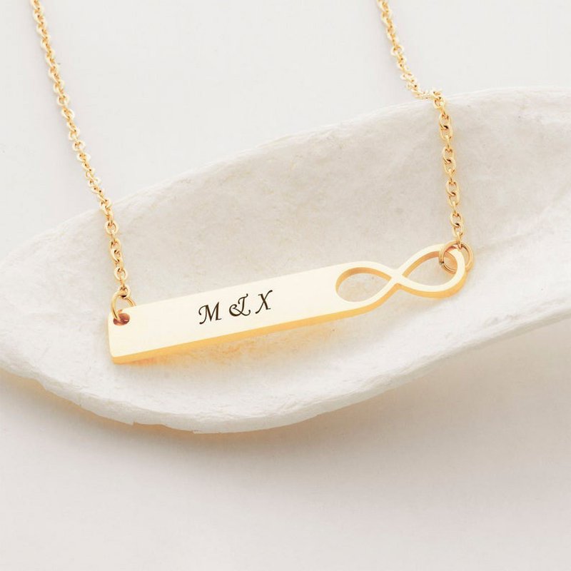 Personalized Silver Bar Necklace with Footprint Engraving - Custom Name Pendant for Mom & Newborn