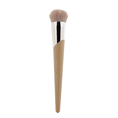Kabuki-Buff Foundation Brush 115