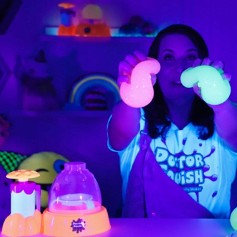 Glow-in-the-Dark Squishy Maker Kit with 8 Squishies & Accessories