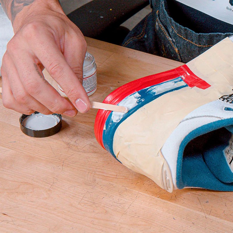 Leather Repair Filler for Holes, Tears & Scratches - Flexible, Paintable, 2 fl oz