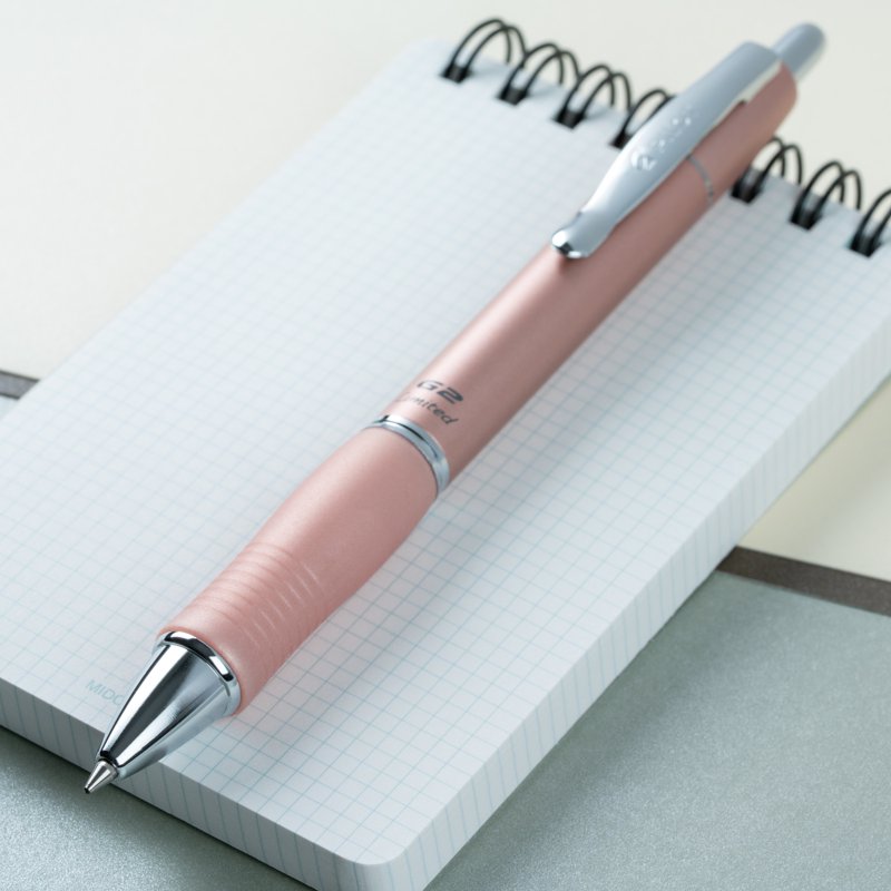 Premium Rose Gold Gel Pen 0.7mm Fine Tip Refillable Black Ink