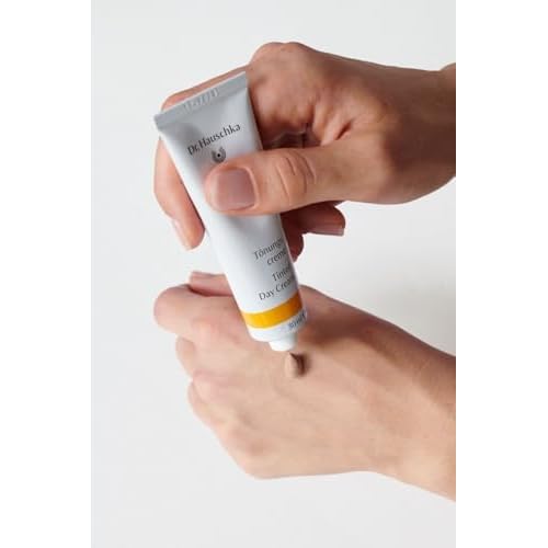 Dr. Hauschka Tinted Day Cream, 1 Fl Oz
