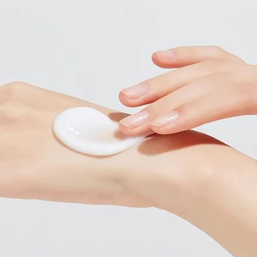 COR?ANA AMPLE:N Hyaluron Shot Emulsion ? Korean Hyaluronic Acid Moisturizing Face Emulsion - Deep Nourishment and Strengthening Skin Barrier - Face Lotion to Smoothen Skin Texture, 4.39 fl.oz.