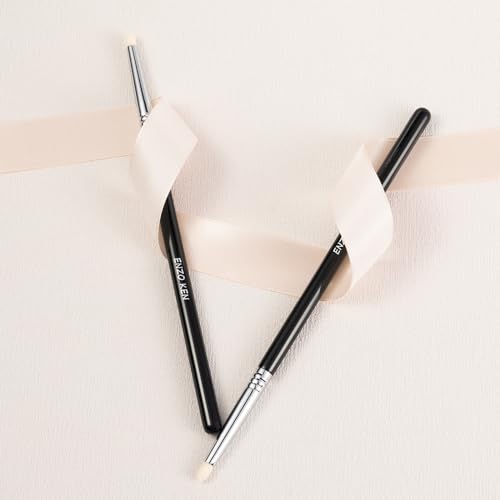 Natural Goat Hair Eyeshadow Brush, Small Blending Eye Shadow Brush, Eye Shadow Blending Brushes, Eye Blending Brush, Nose Contour Brush, Eyeshadow Blending Makeup Brushes. (E904S)