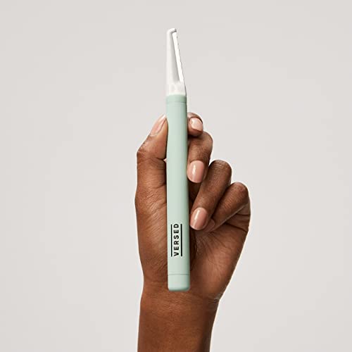 Versed Instant Gratification At-Home Dermaplaning Tool - Reusable, Pro-Grade Facial Exfoliator - Stainless Steel Facial Razor with Single-Edge Blade for Smooth Complexion & Enhanced Makeup Application