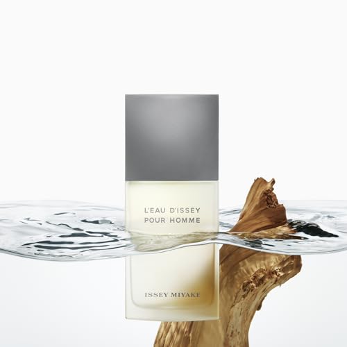 Issey Miyake L'Eau d'Issey Pour Homme Soothing After-Shave Balm for Men - Fresh, Lightly Scented Balm - Softens & Refreshes Skin - With Notes of Yuzu, Nutmeg & Sandalwood - 3.3 oz