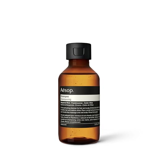 Fanola Wonder Frequent Hair Shampoo - Gentle Daily Shampoo for Men & Women - Sulfate-Free Scalp Care for All Hair Types - SLS/SLES-Free Vegan Scalp Cleanser - Softens & Brightens Strands (350 ml)