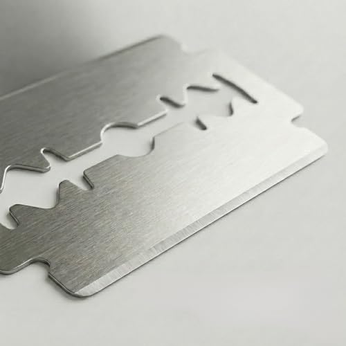 Personna Platinum GEM Double Edge Blade. Surgical Japanese Stainless Steel with Platinum Diamond Glide Coating. (100 Pack)