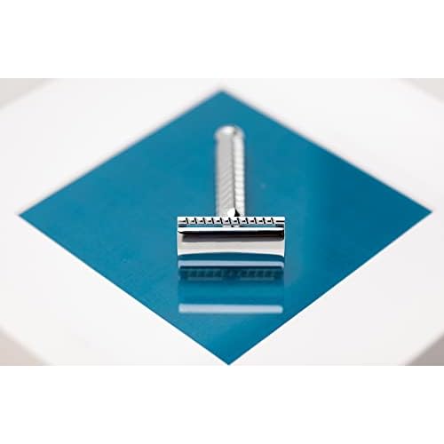 MERKUR 42C Double Edge Safety Razor, Hexagonal Handle, Three-Piece Design, Closed Comb Straight Bar, Bright Chrome Finish, Made in Germany