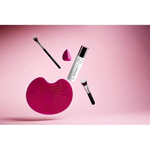 Sigma 3DHD Blender Bundle - Professional Makeup Sponges with Angled Edges - Prime, Conceal, Sculpt & Highlight - Vegan, Cruelty Free - Comes with 1 Black and 1 Pink Blender Sponge