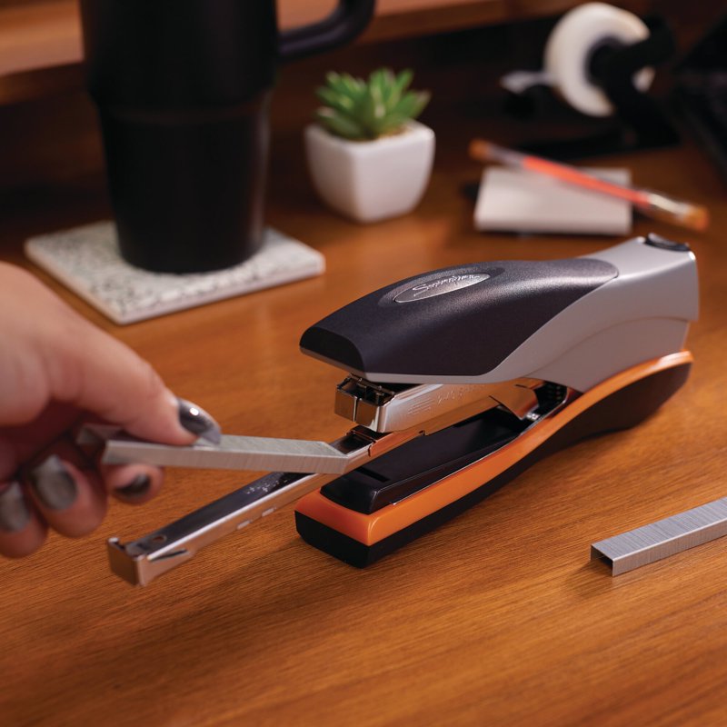 Swingline Optima 40 Desk Stapler - Reduced Effort, 40 Sheet Capacity, Silver