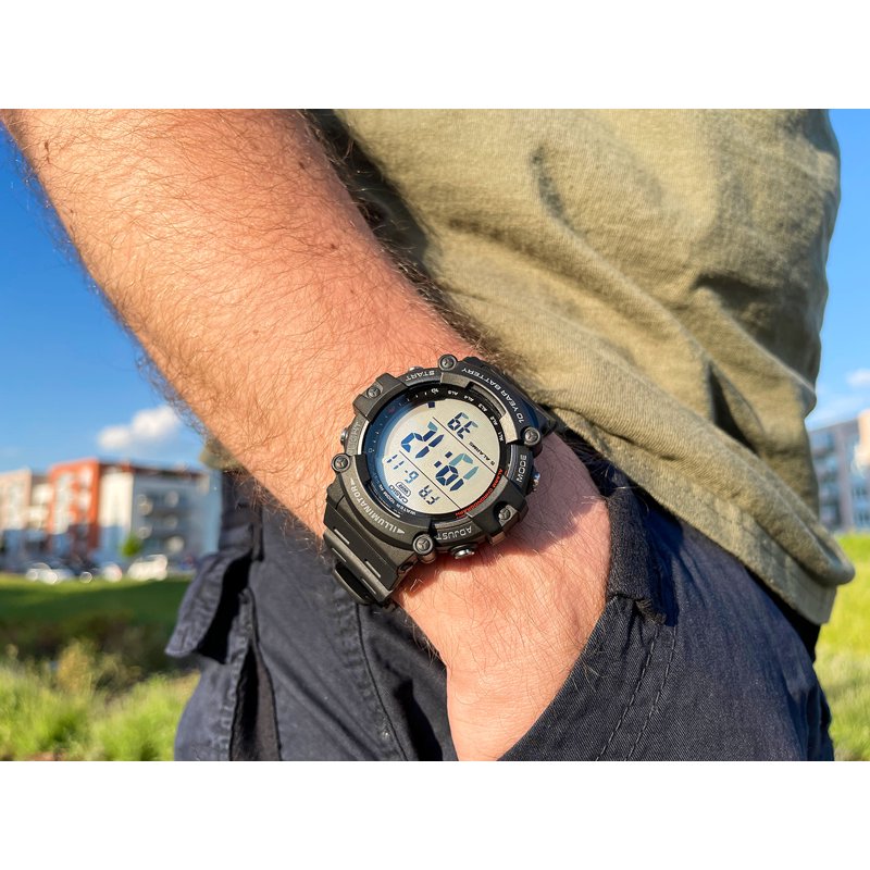 Digital Quartz Watch with 100m Water Resistance and LED Backlight