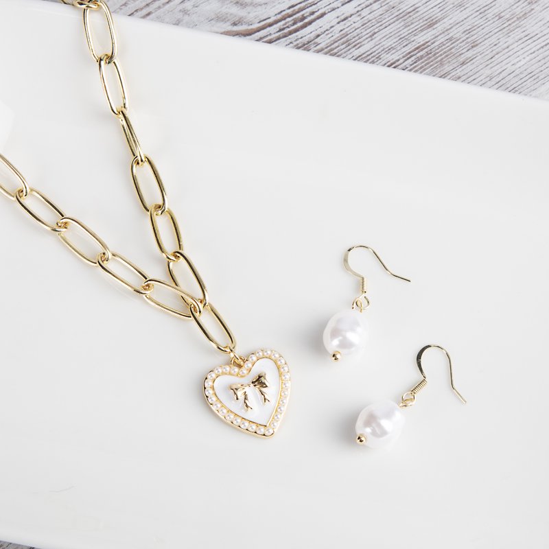 Gold Heart and Pearl Dangle Charms Set for Jewelry Making - Unisex 6 Pieces