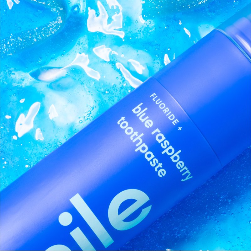 Flavored Toothpaste with Blue Raspberry Flavor - Fluoride, 100g