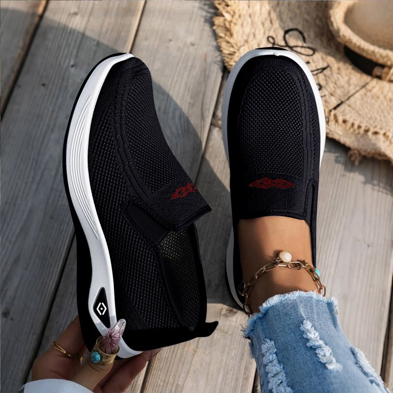 Orthopedic Support Shoes for Women Lightweight Breathable Non Slip Slip-On Work & Casual Shoes