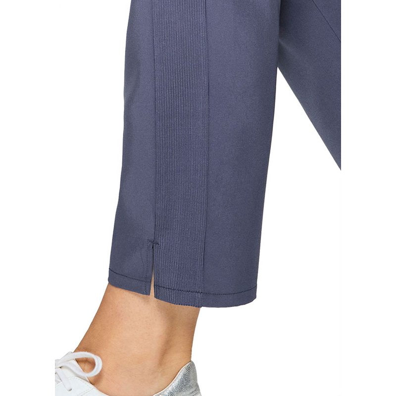 Plus Size Women's Ribbed Side Woven Ankle Pants with Pockets – Active & Casual