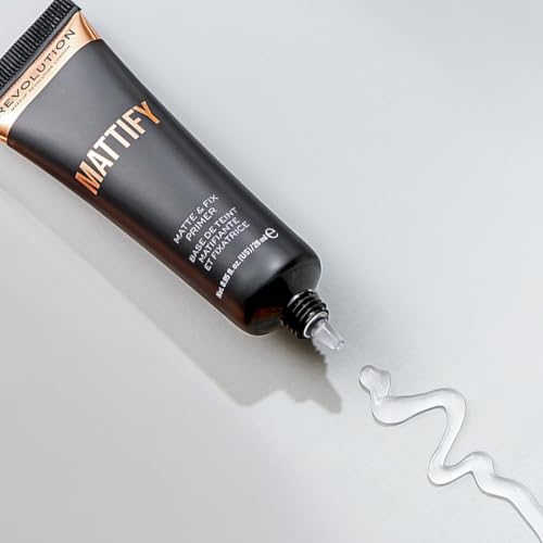 Makeup Revolution Mattify Matte and Fix Face Primer, Lightweight & Translucent Formula, for a Smooth Complexion, Vegan & Cruelty-Free, 0.94 Fl Oz