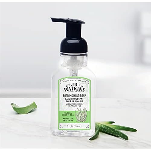Watkins 20623 9 oz Aloe & Green Tea Scent Foaming Hand Soap