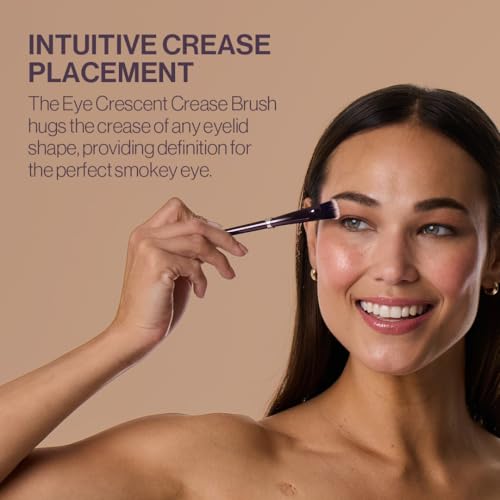 Anisa Beauty Eye Crescent Crease Brush ? Precision Eye Brush for Blending and Defining Crease and Contours ? Soft, Synthetic Fibers for Eyeshadow Application