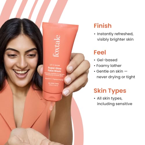 FoxTale Vitamin C Super Glow Face Wash with Papaya enzyme | Reduces Tan | Boosts Glow | Gently Exfoliates & Brightens Skin | Reduces Pigmentation | Face Wash for Men & Women (100ml)