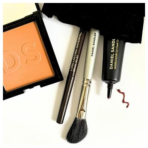 Daniel Sandler Socket and Smoke Brush for Blending Eyeshadow with Precision ? Soft Synthetic Eye Makeup Brush for Crease, Liner, and Smokey Eye Looks ? Cruelty-Free, 14cm