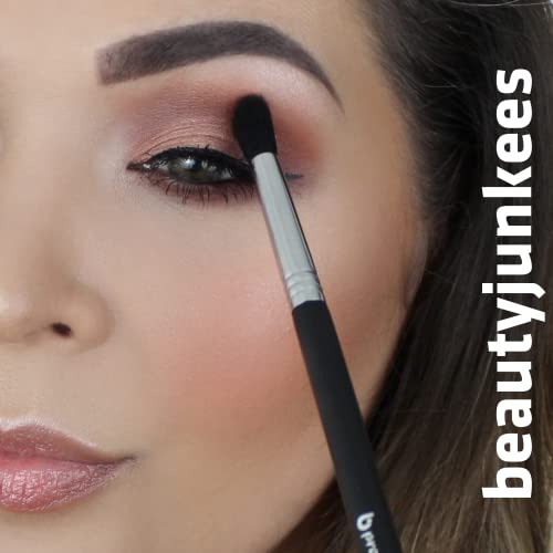 Eyeshadow Blending Brush Diffused Cut Crease Brush - Tapered Fluffy Eyeshadow Brushes Single Eye Brushes by Beauty Junkees, Brochas de Ojos Para Difuminar, Synthetic, Cruelty Free