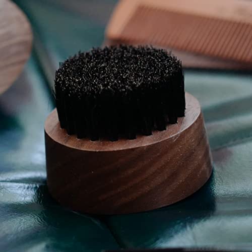 Small and Round Beard Brush, Pocket Travel Men's Wooden Boar Bristle Hair Beard Mustache Brush for Men (Skull)
