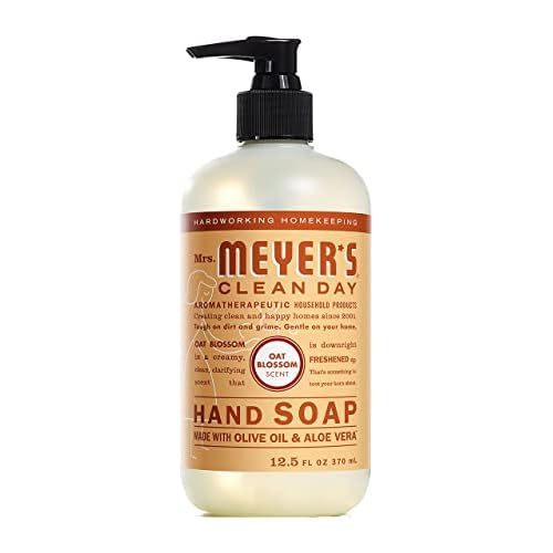 Mrs. MEYER'S CLEAN DAY New Spring Scent Variety Pack (Rain Water + Oat Blossom + Plum Berry)