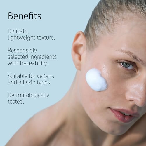 Blue Lagoon Skin Science - Natural Foaming Face Cleanser | Sustainable, Bioactive Icelandic Skincare (5 fl oz | 150 ml)