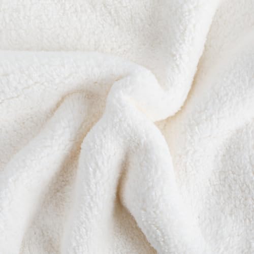 PHOGARY 8 Pack Microfiber Wash Mitts for Face Body, Super Soft Absorbent Coral Fleece Facial Cloths Bath Shower Mitt, Reusable Makeup Remover Washcloths, White, 6x9in