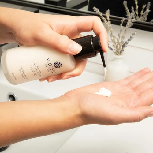 Violets Are Blue Gentle Cream Cleanser with White Tea, Carrot Seed & Evening Primrose ? Non-Foaming Face Wash for All Skin Types ? Creamy Daily Makeup Remover with Argan & Lavender Oils 100ml