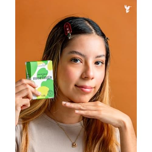 Extraherbos Moringa Soap Bar - Mexican Handmade Natural Cleansing Bar with Organic Moringa Leaf - Artisanal Beauty Soap for Daily Skincare 100g/3.4oz