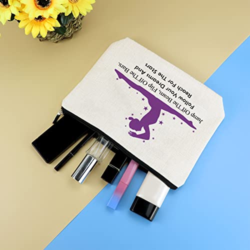 G2TUP Peanut Butter and Jelly Lover Gift Just A Girl Who Loves Peanut Butter and Jelly Makeup Bag Sandwich Lover Cosmetic Bag (Peanut Butter and Jelly White Bag)