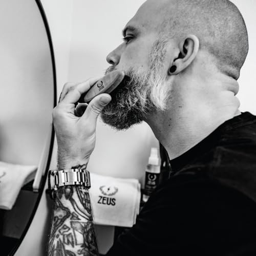 ZEUS Vegan Pocket Beard Brush, Soft Bristle & Animal-Free Grooming Brush for Taming & Styling Beard ? Made in Germany (N73)