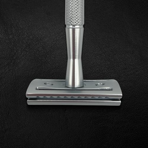 Shave Safety Razor with Brass Handle and 5 Platinum Coated Double Edge Safety Razor Blade Refills - Unique Brass Handle from Saki Shears (Steel)